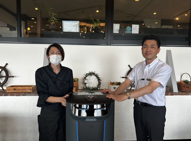 洗い場までの往復約100歩。スタッフの身体的負荷を軽減しつつおもてなし品質も向上