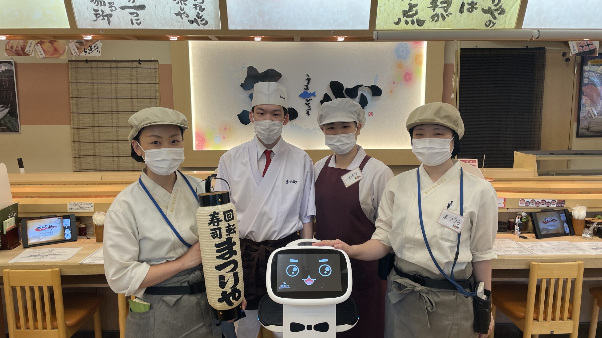 小型店でも活躍！配膳ロボットが席の回転率向上・業務負荷削減に寄与